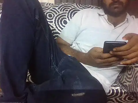 Snapshot of indihotguy chatting on 06.26.26 indihotguy online show from 06.26.26