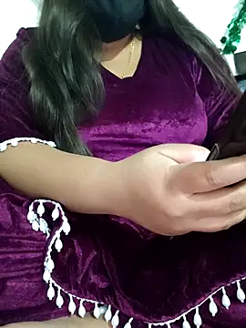 Snapshot of tanvihot2 chatting on 12.01.25 tanvihot2 online show from 12.01.25