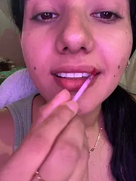 Snapshot of emmariders2 chatting on 11.22.25 emmariders2 online show from 11.22.25