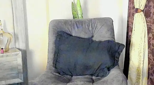 Snapshot of benjamincol chatting on 02.04.25 benjamincol online show from 02.04.25