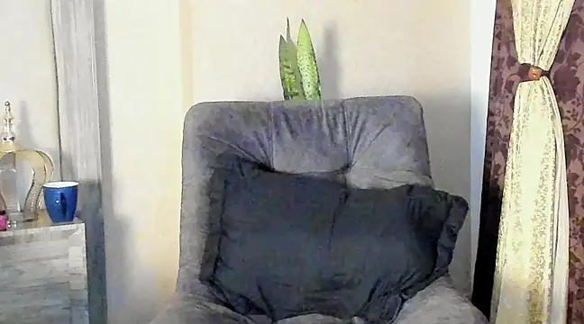 Snapshot of benjamincol chatting on 02.05.25 benjamincol online show from 02.05.25