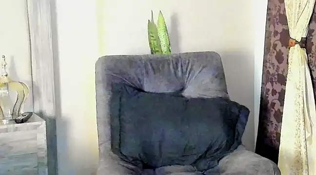 Snapshot of benjamincol chatting on 02.06.25 benjamincol online show from 02.06.25