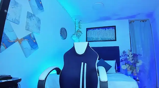 Snapshot of Andrewstelle_coleman chatting on 03.07.25 Andrewstelle coleman online show from 03.07.25