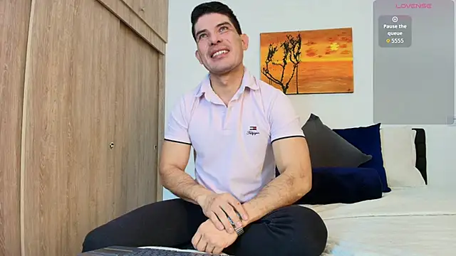 Snapshot of Andrewstelle_coleman chatting on 01.11.26 Andrewstelle coleman online show from 01.11.26