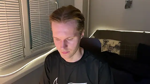 Leonnextdoor online show from 01.09.26