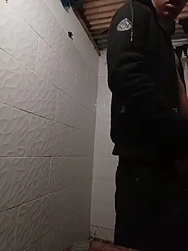 Snapshot of XGublex chatting on 10.25.25 XGublex online show from 10.25.25