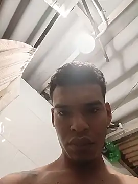 Snapshot of XGublex chatting on 11.01.25 XGublex online show from 11.01.25