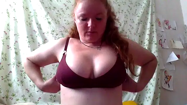 Snapshot of Rae_Jeannie chatting on 06.16.26 Rae Jeannie online show from 06.16.26