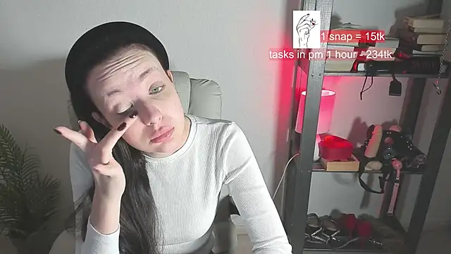 worship vika online show from 02.21.25