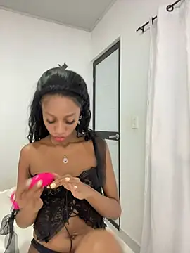 Imaraa  online show from 01.04.25