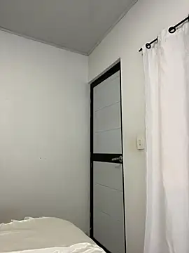 Imaraa  online show from 02.16.25