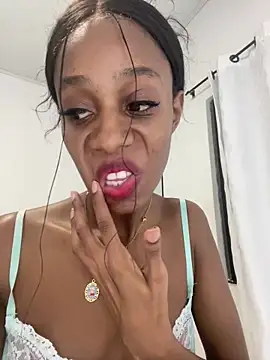 Imaraa  online show from 02.25.25