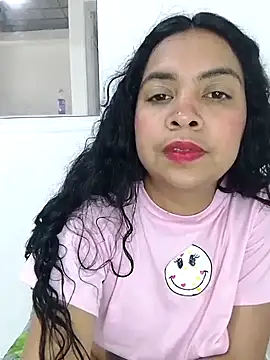 Brendabluee online show from 01.08.25