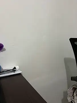 Snapshot of lunagonzales_lima_2007 chatting on 03.06.25 lunagonzales lima 2007 online show from 03.06.25