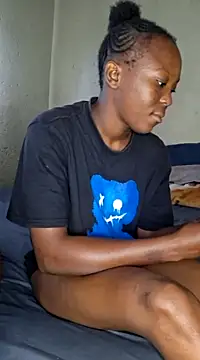 Snapshot of Danymash25 chatting on 03.19.25 Danymash25 online show from 03.19.25