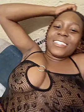 Snapshot of Danymash25 chatting on 11.08.25 Danymash25 online show from 11.08.25