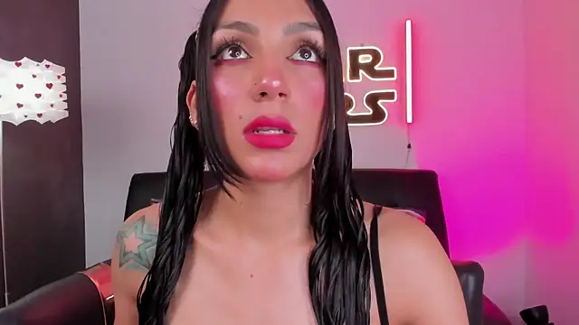 Snapshot of miss___evangeline chatting on 06.25.26 miss evangeline online show from 06.25.26