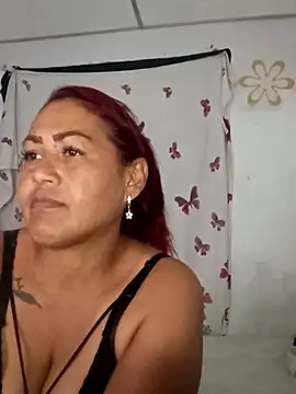 Snapshot of Abigail_BigTits chatting on 01.08.25 Abigail BigTits online show from 01.08.25