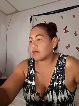 Snapshot of Abigail_BigTits chatting on 01.22.25 Abigail BigTits online show from 01.22.25