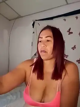 Snapshot of Abigail_BigTits chatting on 01.26.25 Abigail BigTits online show from 01.26.25