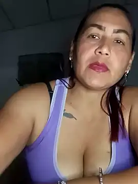 Snapshot of Abigail_BigTits chatting on 02.01.25 Abigail BigTits online show from 02.01.25