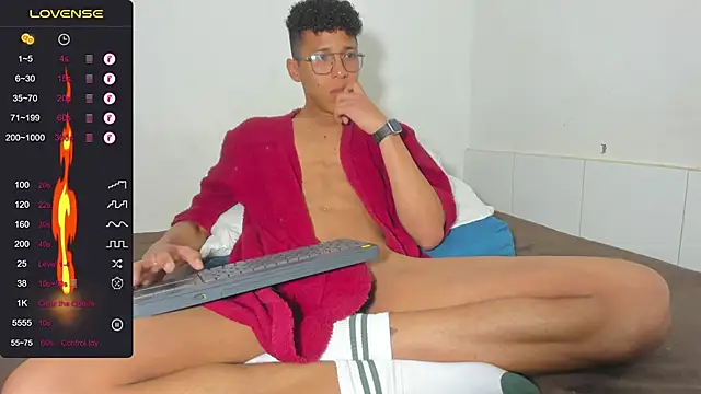 Snapshot of iam_corbin chatting on 01.06.25 iam corbin online show from 01.06.25