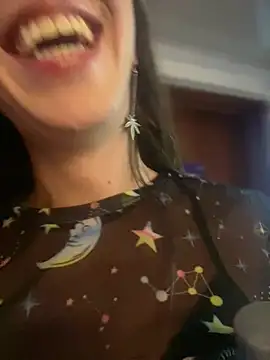 Sara Davina online show from 06.24.26