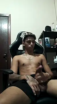 Snapshot of MALIK-PARVATI chatting on 01.09.25 MALIK-PARVATI online show from 01.09.25