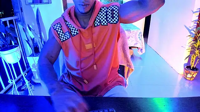 Adam Valenciia online show from 11.07.25