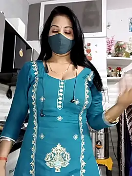 Best-Couple online show from 12.23.25