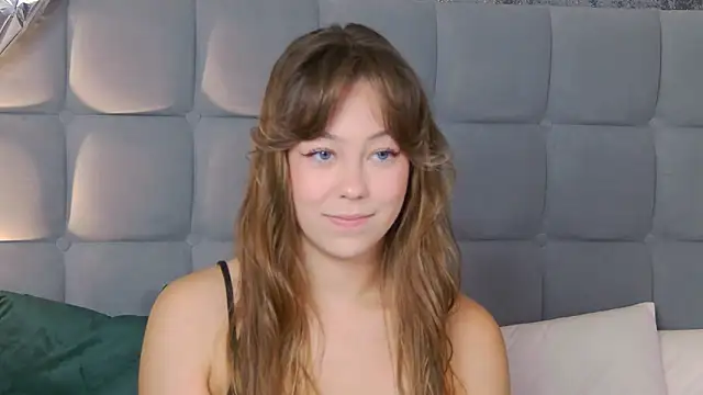 Snapshot of TheEmma chatting on 03.21.26 TheEmma online show from 03.21.26