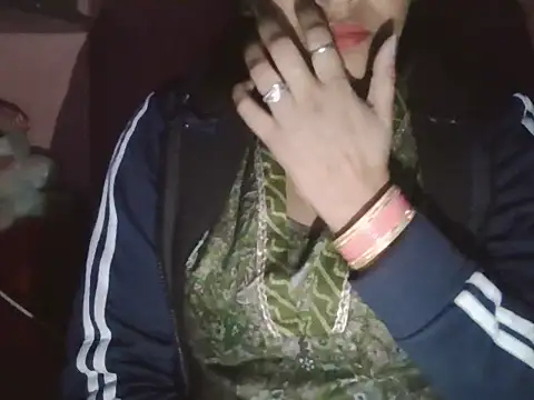 Snapshot of Hot-shanvi chatting on 01.07.26 Hot-shanvi online show from 01.07.26