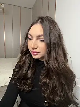 Snapshot of claraxjoyy chatting on 12.17.25 claraxjoyy online show from 12.17.25