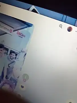 Snapshot of Chaini chatting on 09.14.25 Chaini online show from 09.14.25