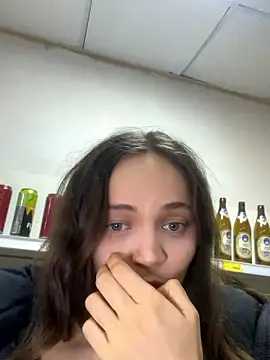 Snapshot of TheYourL chatting on 01.10.26 TheYourL online show from 01.10.26