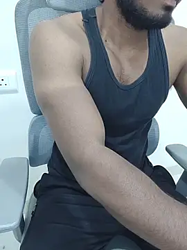 Snapshot of hot_boy_dic chatting on 03.18.26 hot boy dic online show from 03.18.26