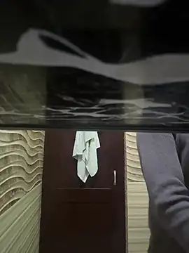 skyisthelimit12 online show from 01.30.25