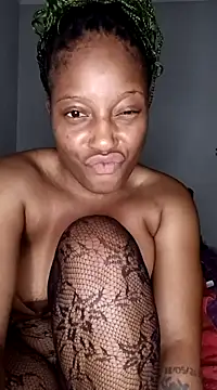 Snapshot of Thando04 chatting on 01.17.25 Thando04 online show from 01.17.25