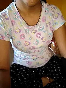 lovelygirl4567 online show from 03.22.25