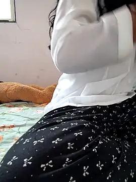 lovelygirl4567 online show from 05.01.26