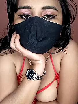 Snapshot of Lovely-Shivani chatting on 02.07.25 Lovely-Shivani online show from 02.07.25