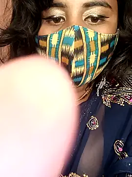 Snapshot of Lovely-Shivani chatting on 02.21.25 Lovely-Shivani online show from 02.21.25