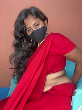 Snapshot of Lovely-Shivani chatting on 03.07.25 Lovely-Shivani online show from 03.07.25