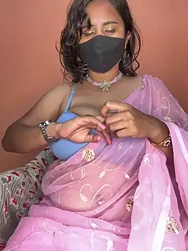 Snapshot of Lovely-Shivani chatting on 03.11.25 Lovely-Shivani online show from 03.11.25