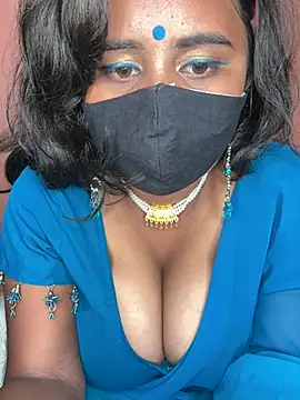 Snapshot of Lovely-Shivani chatting on 03.13.25 Lovely-Shivani online show from 03.13.25