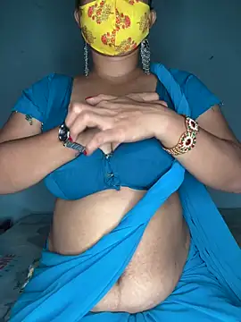 Snapshot of Lovely-Shivani chatting on 09.27.25 Lovely-Shivani online show from 09.27.25