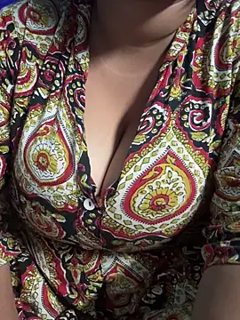 Snapshot of Lovely-Shivani chatting on 02.07.26 Lovely-Shivani online show from 02.07.26