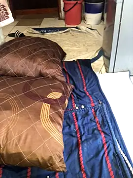 Snapshot of MKbesxxx chatting on 11.10.25 MKbesxxx online show from 11.10.25