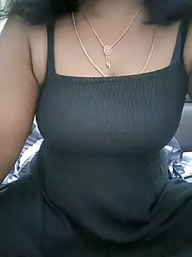 Tamil Vishalini online show from 09.18.25