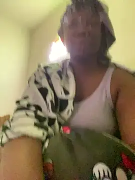 Snapshot of DamnBubbles chatting on 02.08.26 DamnBubbles online show from 02.08.26